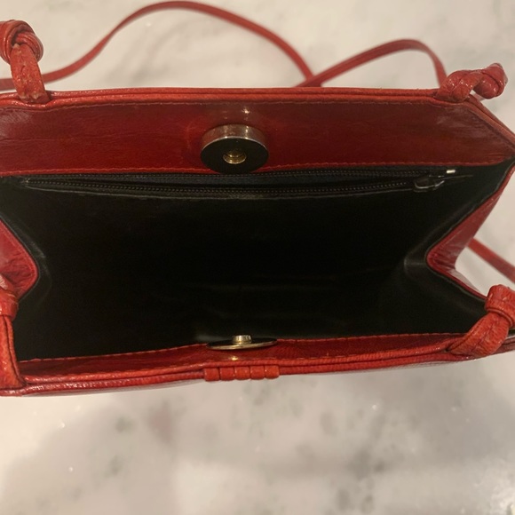 Spanish leather bag. - Picture 5 of 5